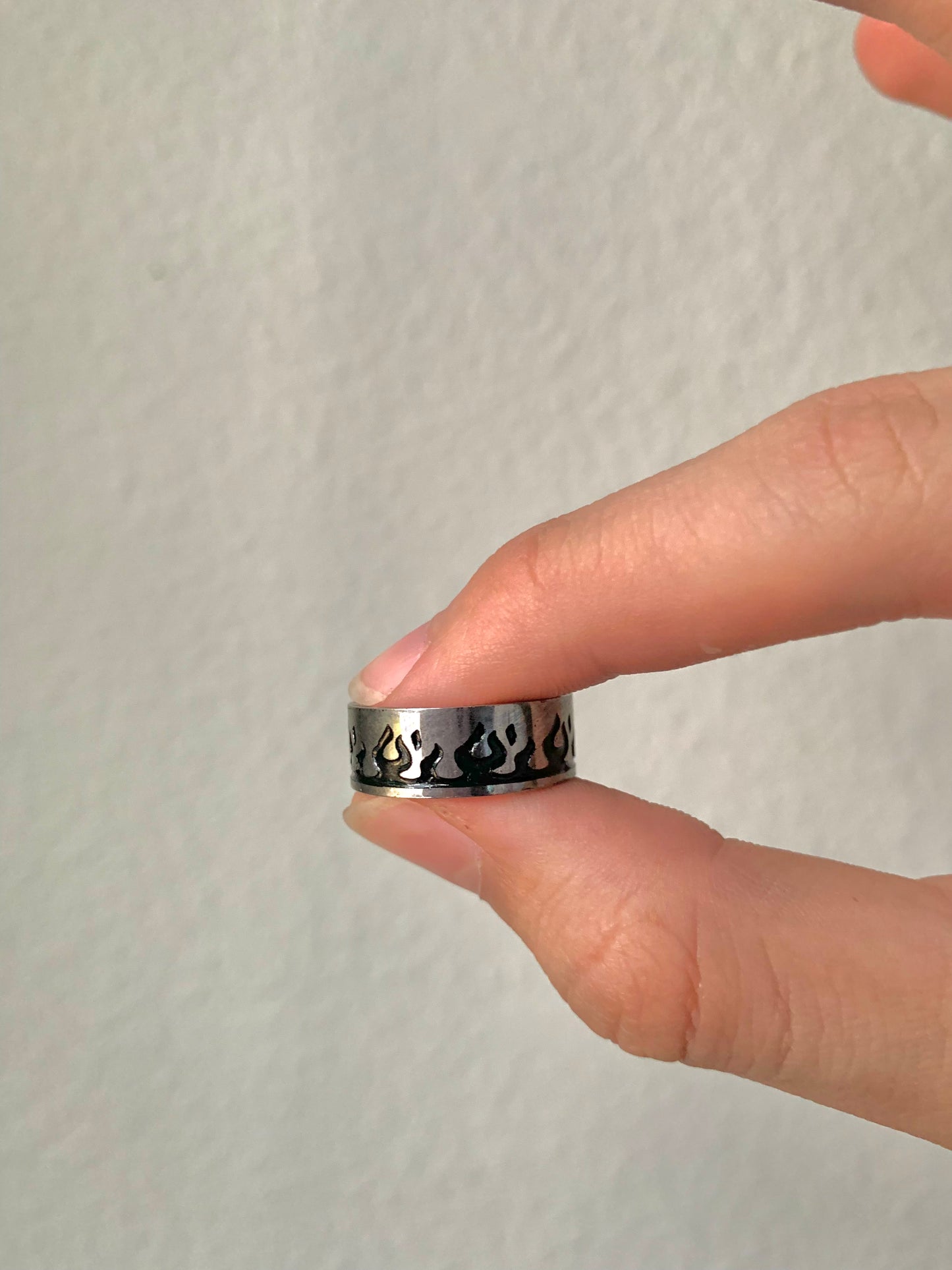 Flame anxiety ring